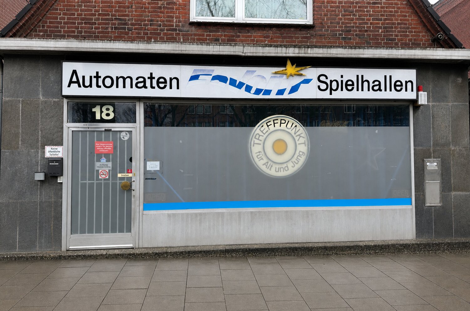 Spielhalle Favorit U-Borgweg, Außenansicht